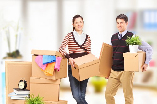 Flat move logistics in Addiscombe with access considerations
