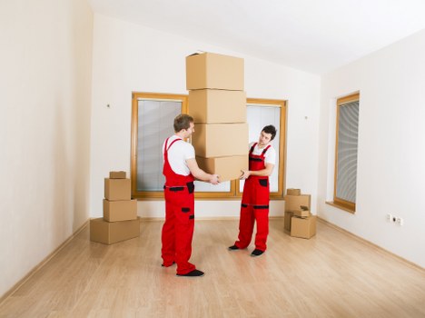 Local moving support for homes and businesses in Addiscombe
